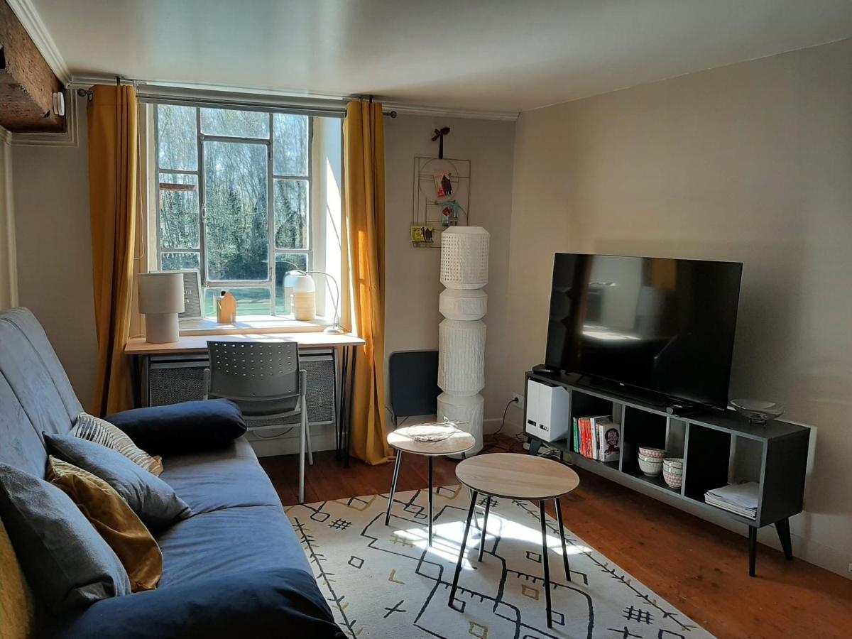 Dans Moulin Au Bord De L'Eau, Appartement Chaleureux Saint-Pryvé-Saint-Mesmin Εξωτερικό φωτογραφία