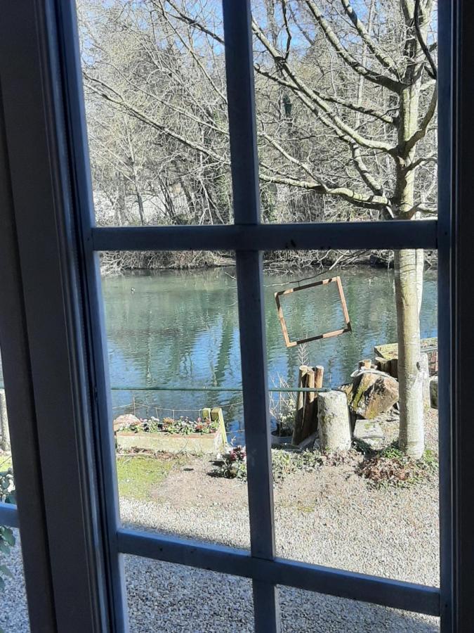 Dans Moulin Au Bord De L'Eau, Appartement Chaleureux Saint-Pryvé-Saint-Mesmin Εξωτερικό φωτογραφία
